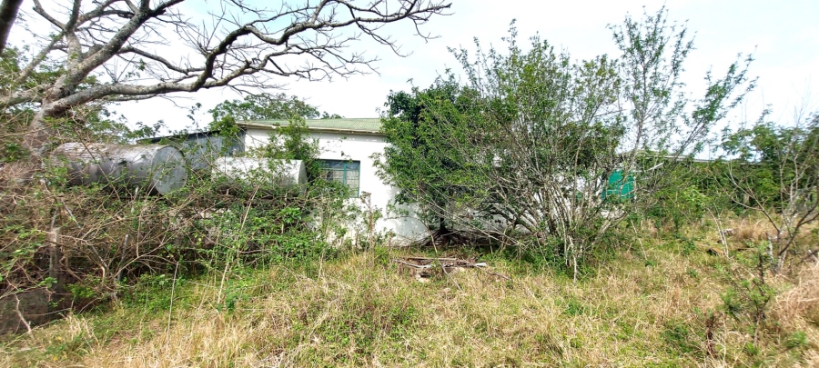5 Bedroom Property for Sale in Kwelera Eastern Cape